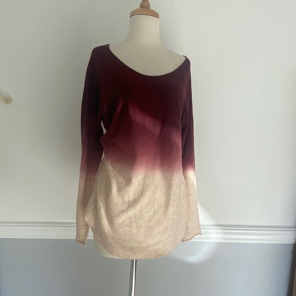 Ombré Burgundy Sweater - Picture 4 of 9
